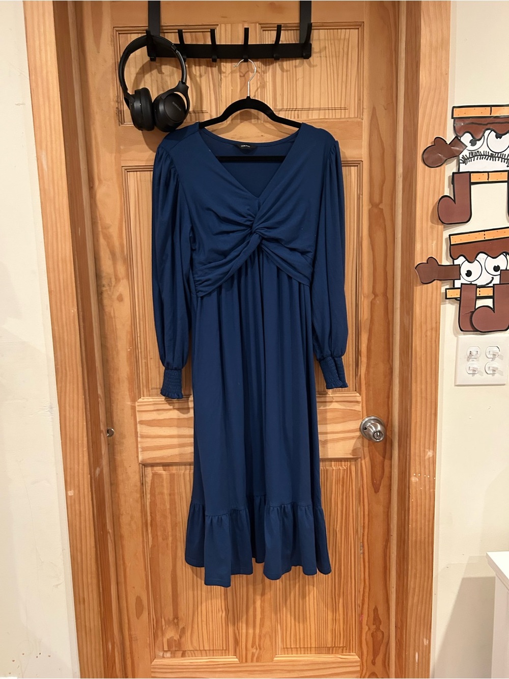 Source Unknown Navy Blue Long Sleeve Twist-Front Midi Dress